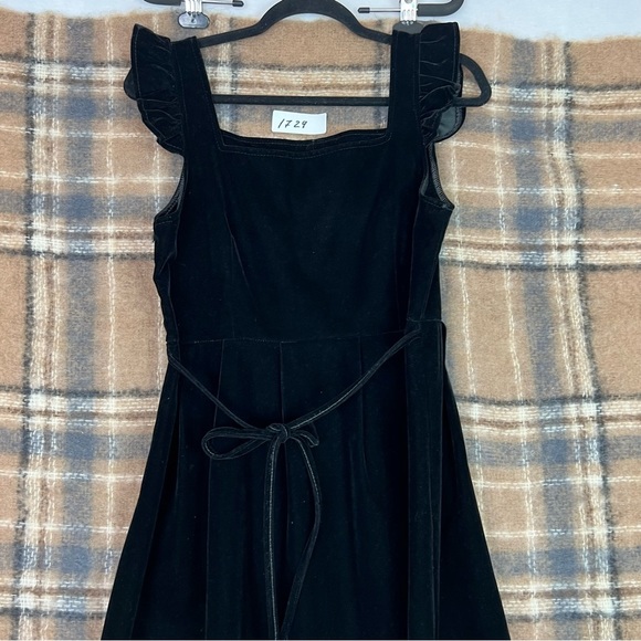 CHU DU CLASSIC FASHION SQUARE-NECK RUFFLE STRAP VELVET MIDI DRESS SIZE:L BLACK - Picture 4 of 12
